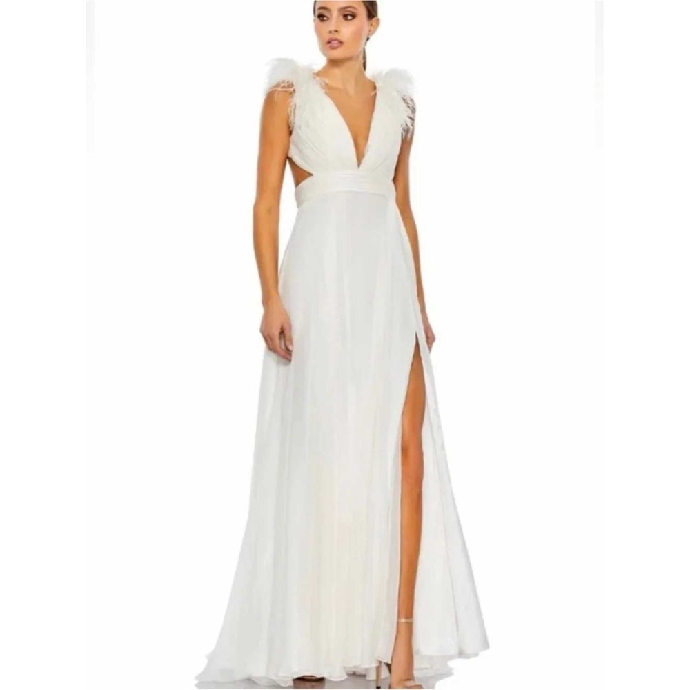 Mac Duggal 68113 Gown Womens 4 White Feather Lace Up Back Formal Prom Wedding